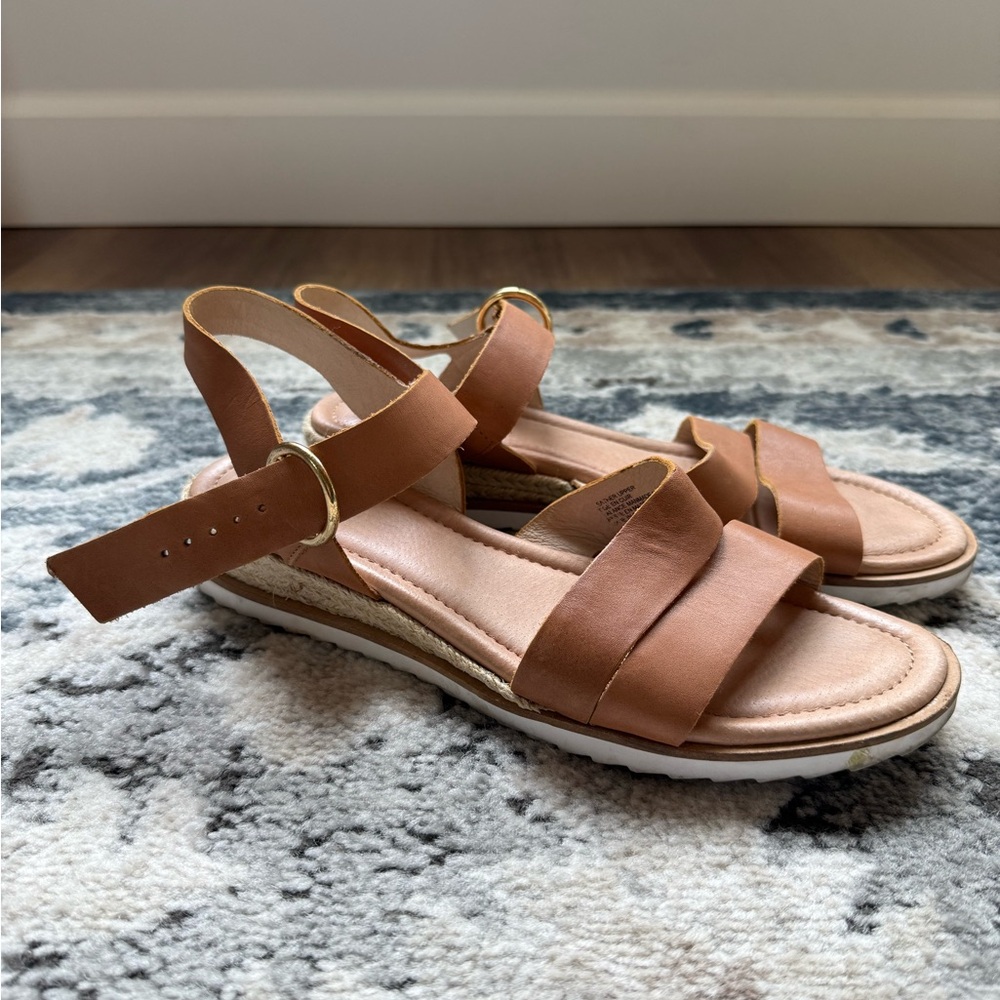 Caslon Brown Strappy Sandals